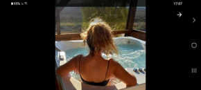 Hotels in Ezuz